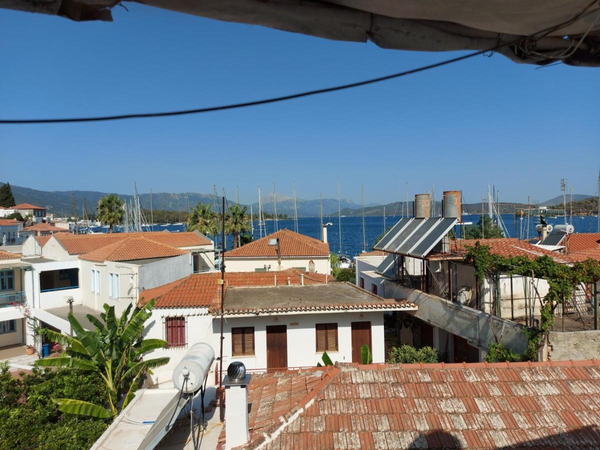Nikos Rooms And Studios Poros Town Dış mekan fotoğraf