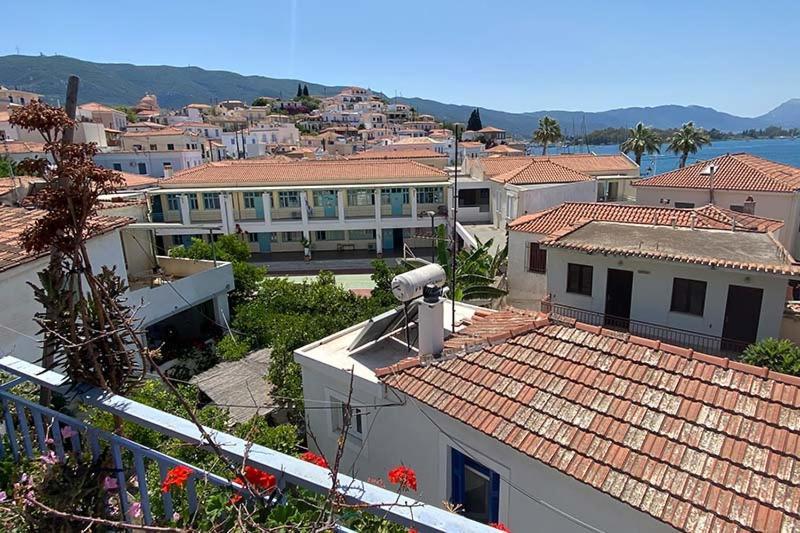 Nikos Rooms And Studios Poros Town Dış mekan fotoğraf